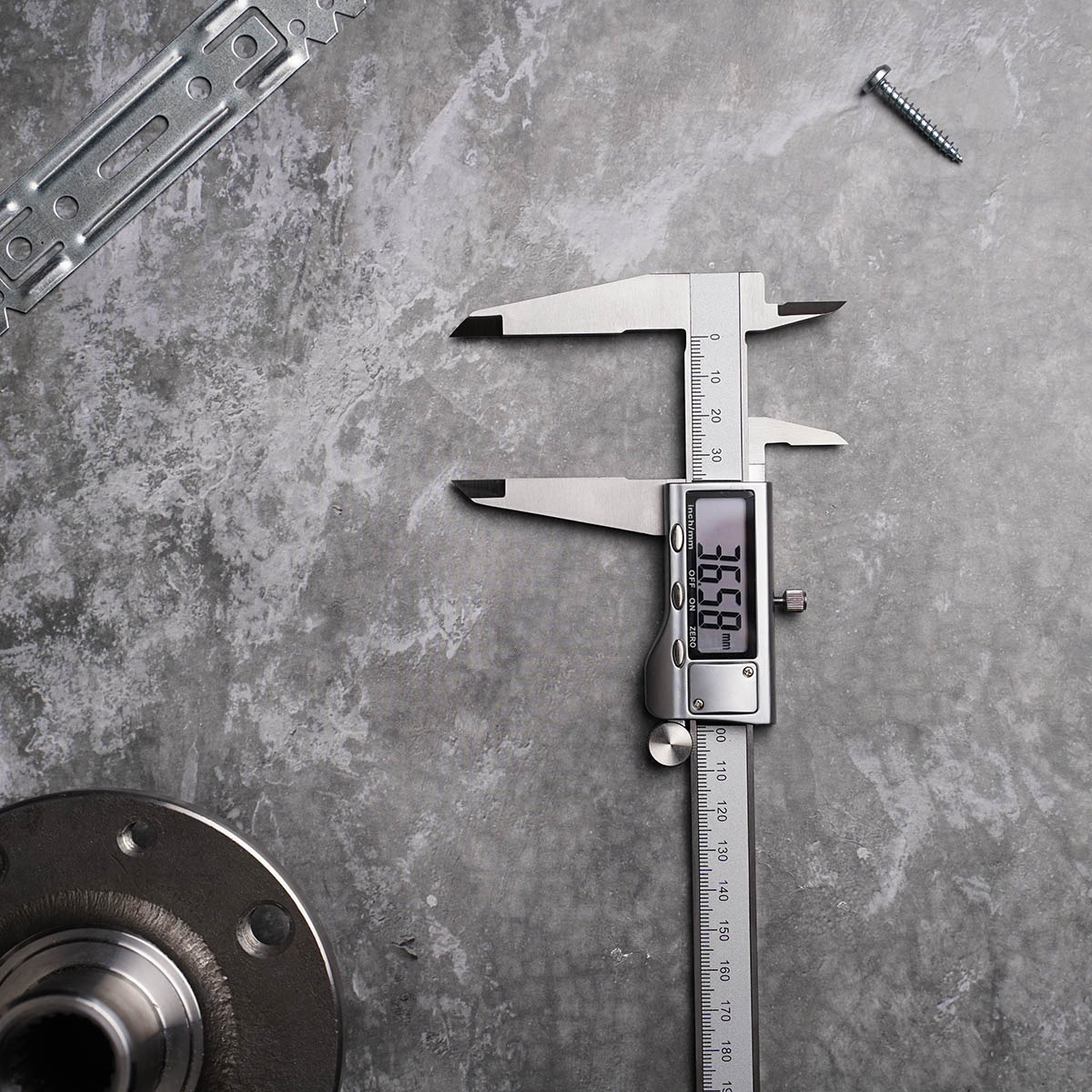 Электронный штангенциркуль AMO SLE-300 с калибровкой — изображение 4