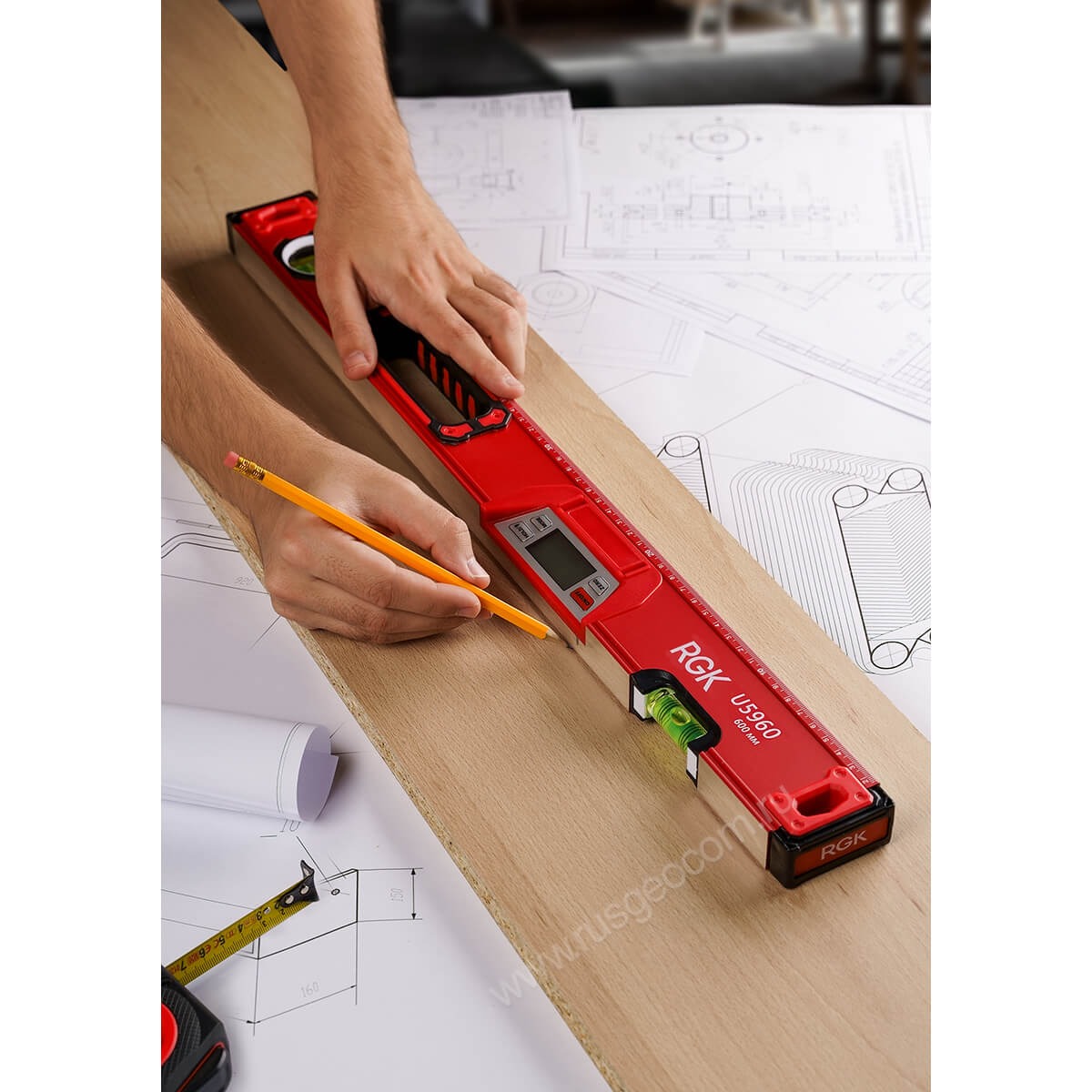 Электронный уровень RGK U5960 с калибровкой — изображение 4